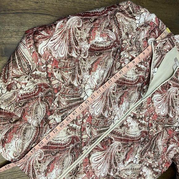 Chico’s Lightweight Quilted Semi Puffy Jacket - Picture 9 of 9